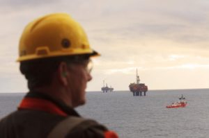 union-urges-uk-government-to-save-oil-gas-jobs