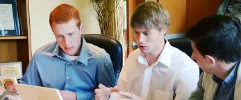Университетско образование или направо към работа?