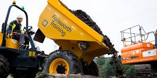 Обучение и тест за квалификациите водач на самосвал и валяк (Dumper& Roller)